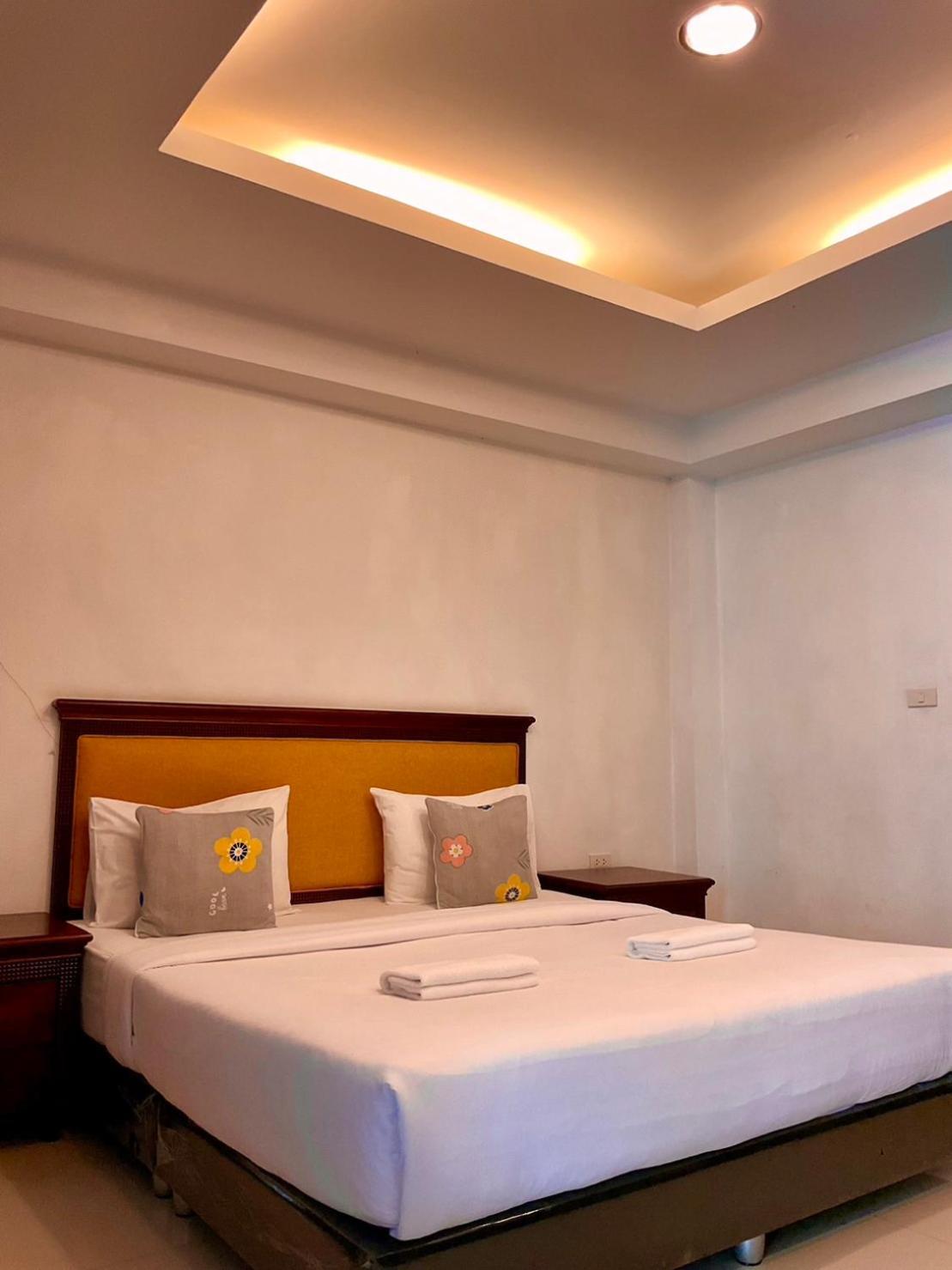 Sota Residence Pattaya Extérieur photo