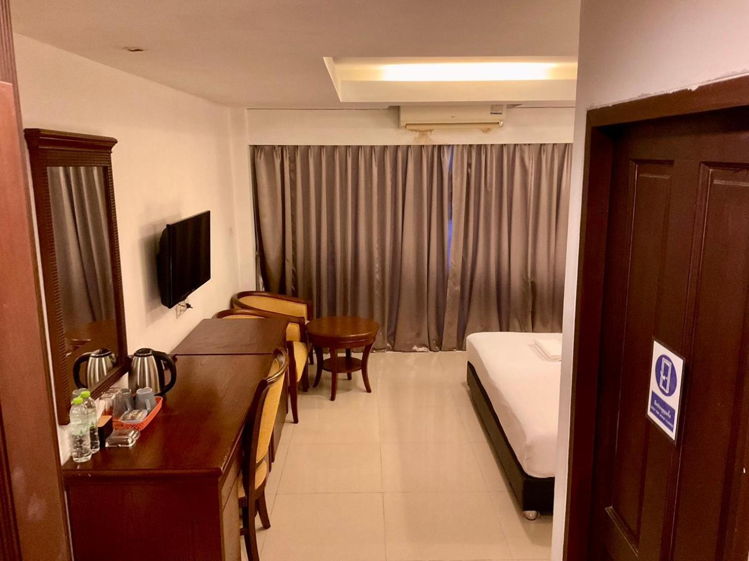 Sota Residence Pattaya Extérieur photo